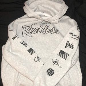Gray sweatshirt
